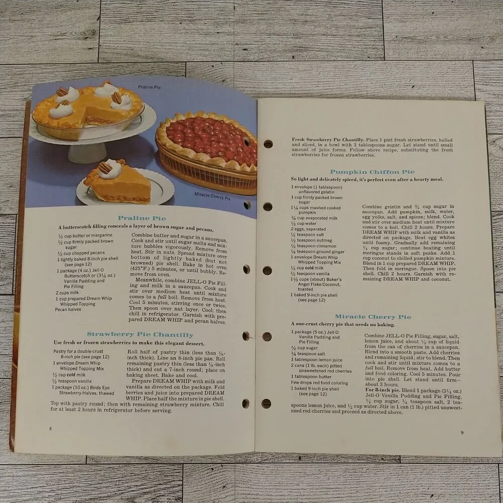 SWEET MOMENT DESSERTS 1963 Cookbook Booklet General Foods Recipes PB Illustrated